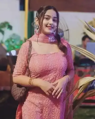 Call Girls Sahjanwa Cash On Delivery